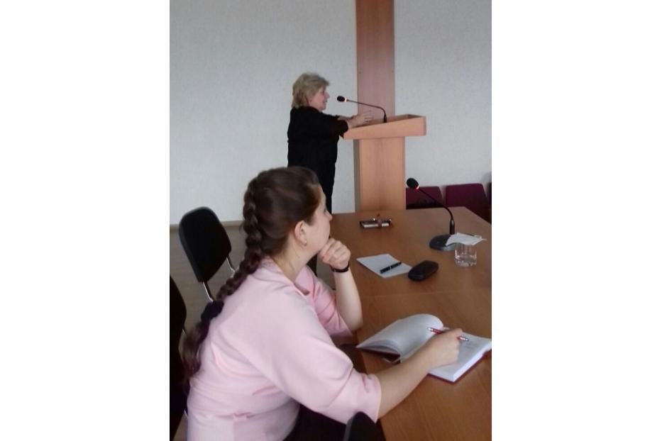 Ветераны Калининского района посетили круглый стол по социальным вопросам 