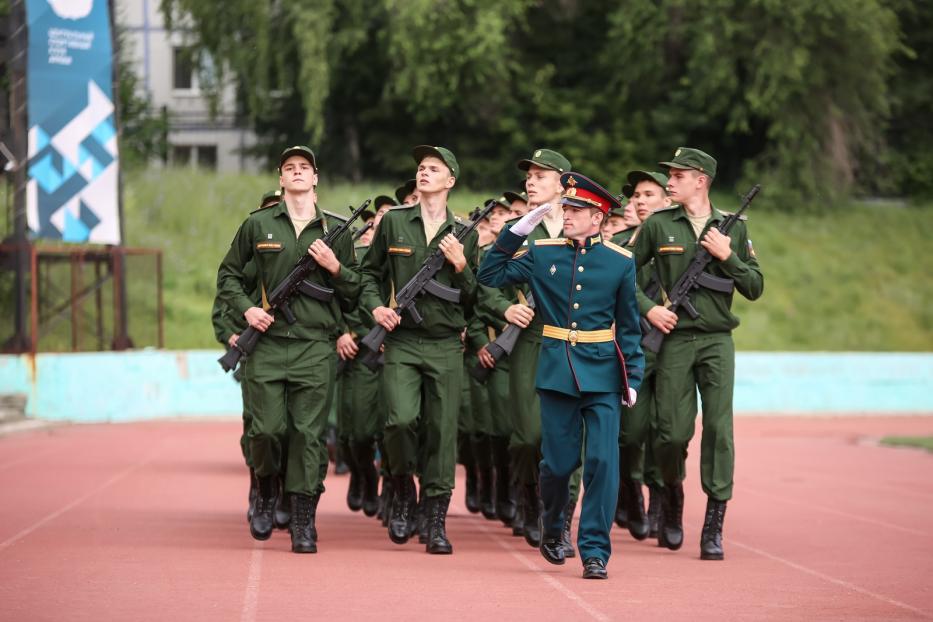 Объявлен набор курсантов в вузы Министерства обороны Российской Федерации в 2022 году