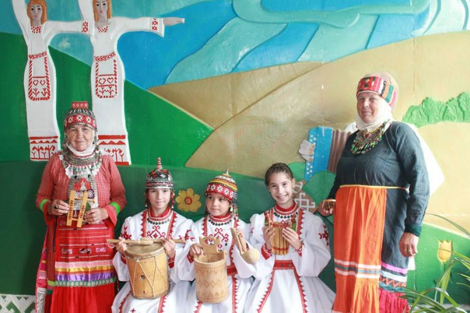В период летних каникул юные кировчане изучают фольклор