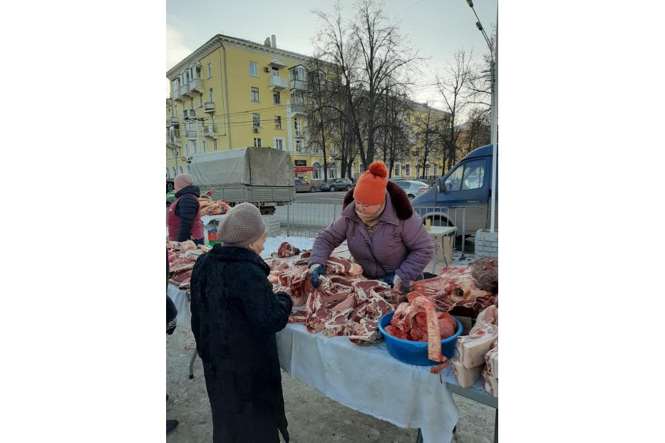 В Орджоникидзевском районе возобновили свою работу зимние мясные ярмарки