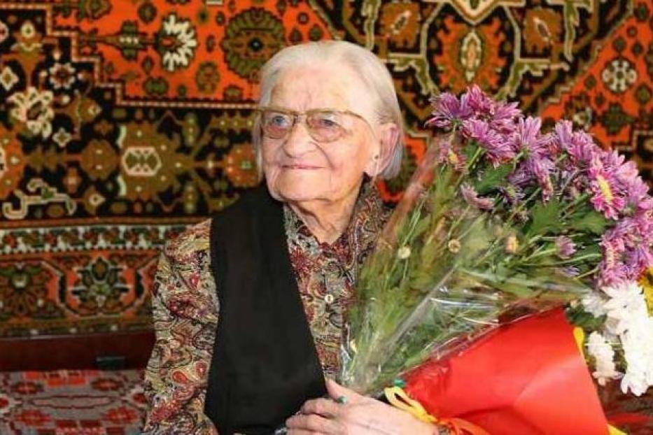100-летнего юбиляра чествовали в Октябрьском районе Уфы