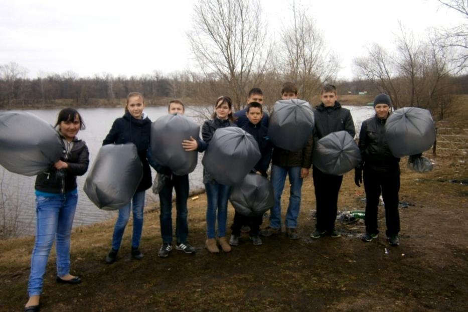 Волонтёры Дёмского района провели эко-акцию