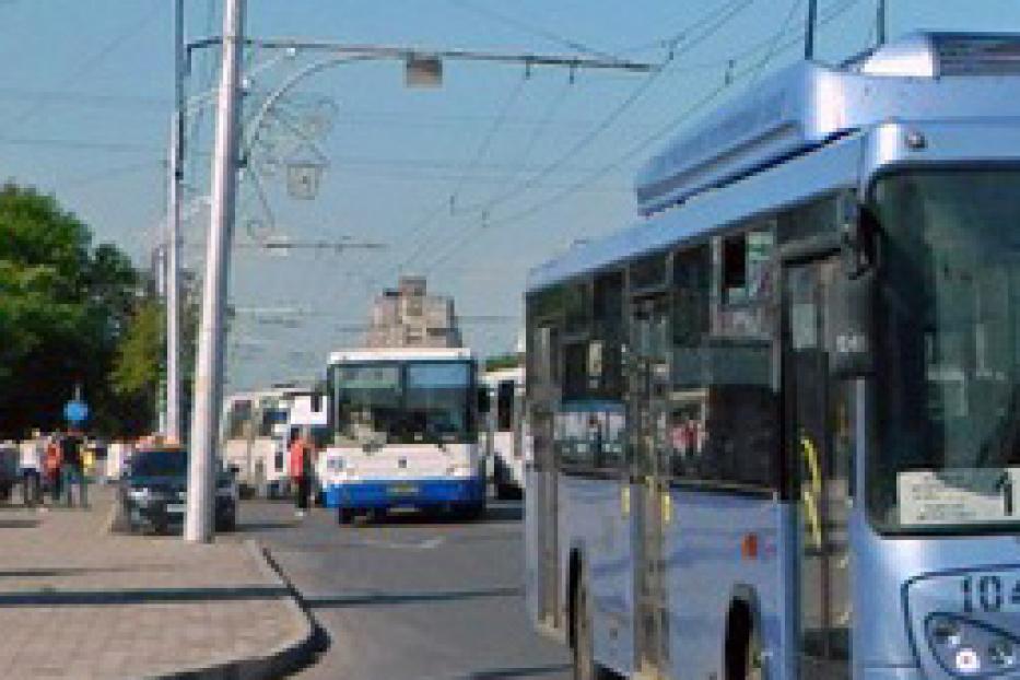 Выясняются причины происшествия с троллейбусом на улице Бакалинской