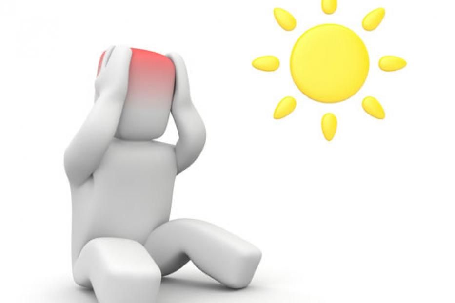 Солнечный и тепловой удар: признаки, симптомы, первая помощь