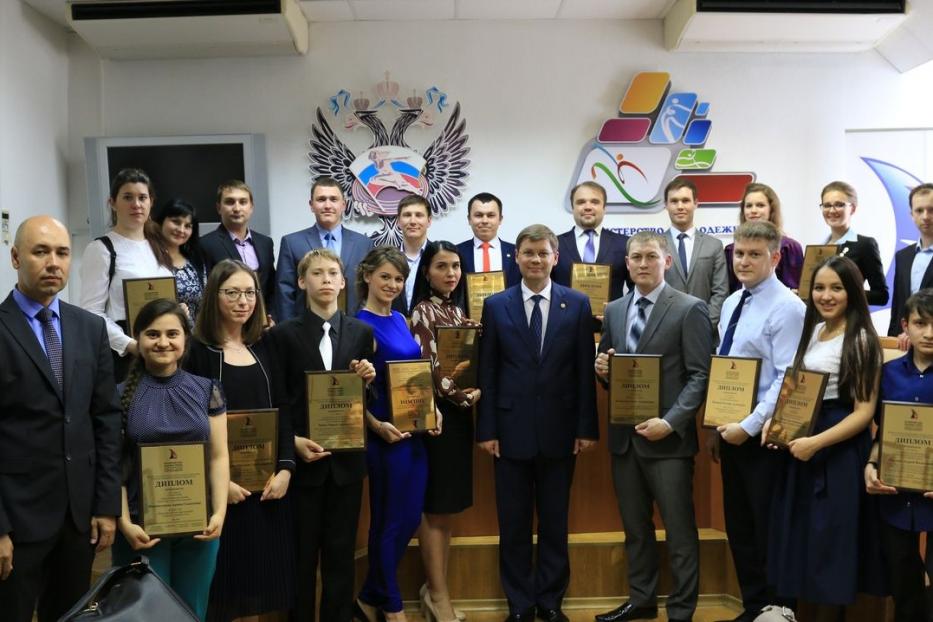 Молодые ученые БашГУ стали лауреатами конкурса лучших научных работ