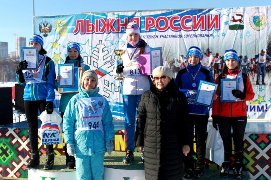 В Октябрьском районе наградили победителей и призёров «Лыжни России – 2016»