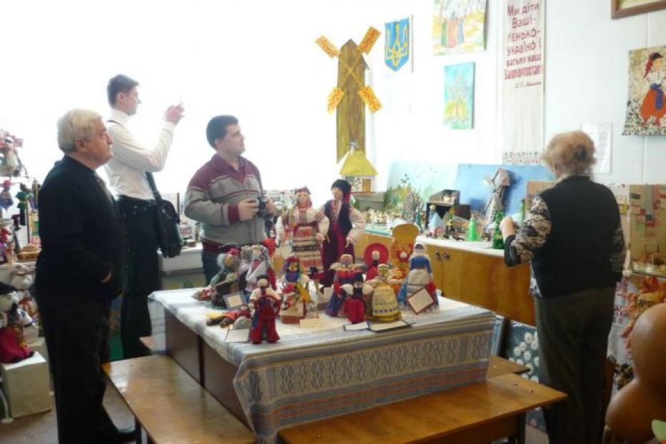 Представители газеты «Культура и жизнь» посетили Украинскую воскресную школу им. Т.Г. Шевченко