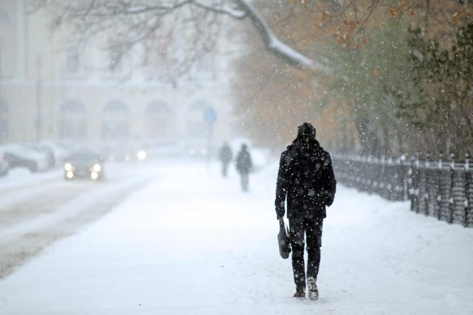 МЧС предупреждает  - с приходом зимнего сезона возрастает вероятность получения травматизма 