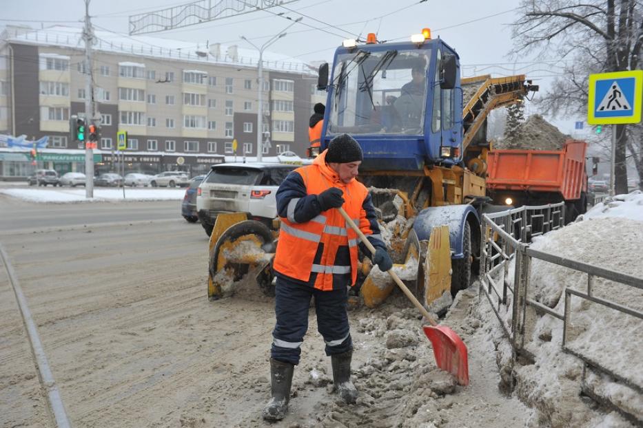 Работники снежного фронта