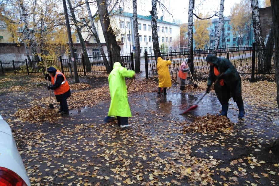 Осенние хлопоты. Коммунальные службы готовят район к зиме