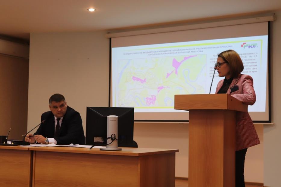 В Администрации Калининского района состоялось заседание межведомственной комиссии по проблемам предупреждения распространения ВИЧ-инфекции