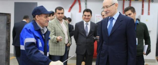 Президент Башкортостана посетил ОАО «Газ-Сервис»