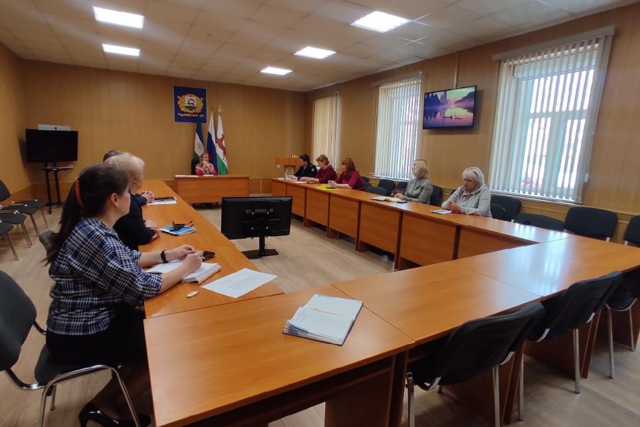 В Администрации Дёмского района состоялось очередное заседание антинаркотической комиссии