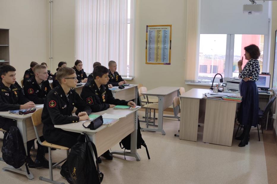 В школах Демского района организован проверка учебного процесса