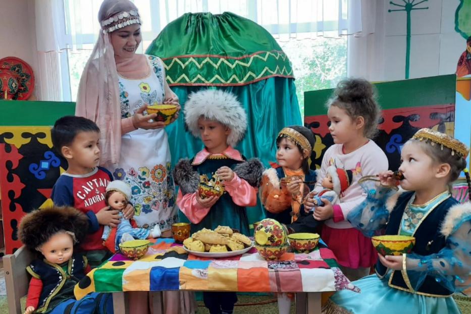 В преддверии дня национального костюма народов Башкортостана в Демском районе проходят тематические мероприятия