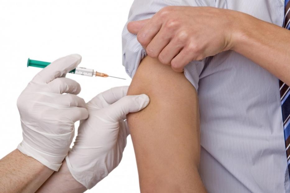 В Уфе продолжается вакцинация против гриппа