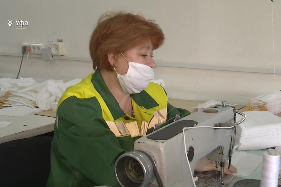 В МБУ «Горзеленхоз» наладили производство защитных масок