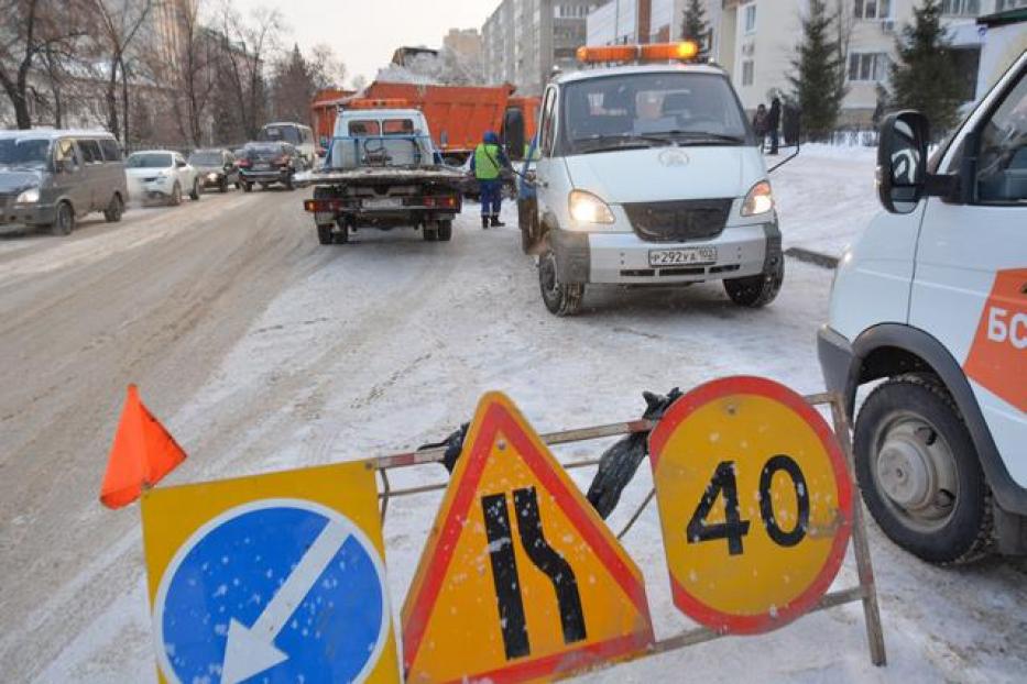 Мешающие расчистке дорог автомобили могут переместить или эвакуировать