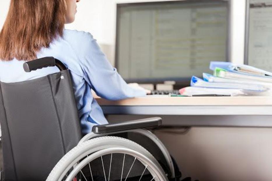 Работодателям возместят затраты, связанные с трудоустройством инвалидов
