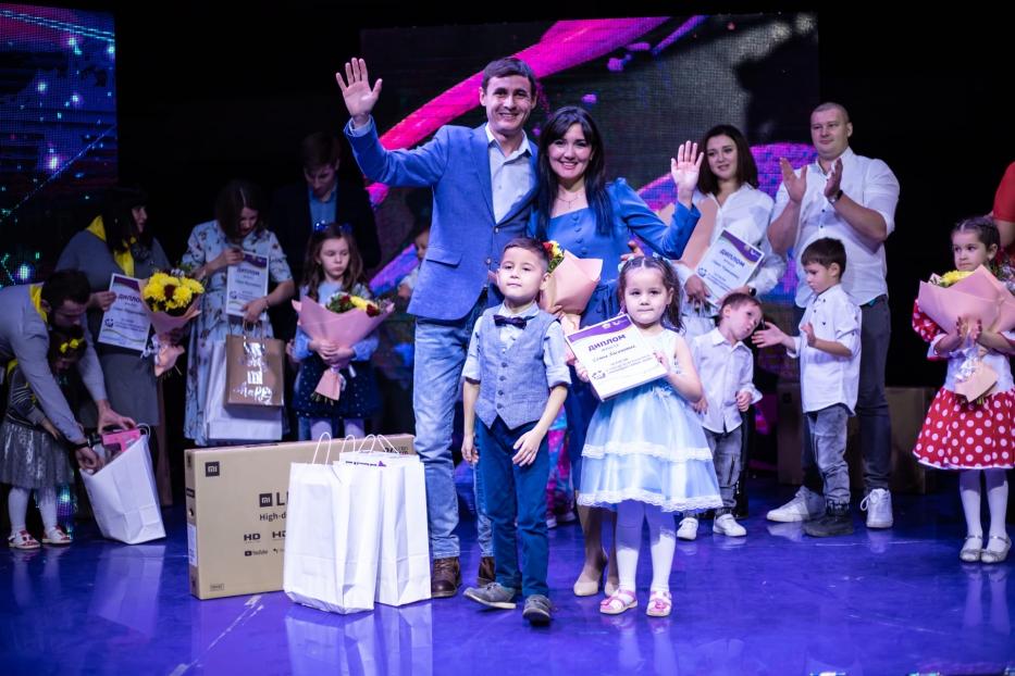 Нурзия и Рустам Хасановы из Орджоникидзевского района стали победителями городского конкурса «Молодая семья»