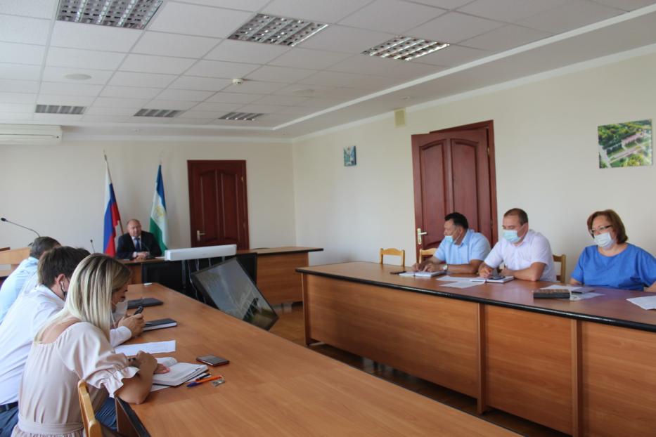 В Администрации Орджоникидзевского района прошло заседание оперативного штаба по недопущению распространения коронавирусной инфекции