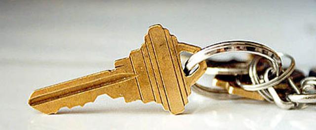 В Уфе обманутые дольщики жилого комплекса «Триумф» сегодня получают ключи от квартир