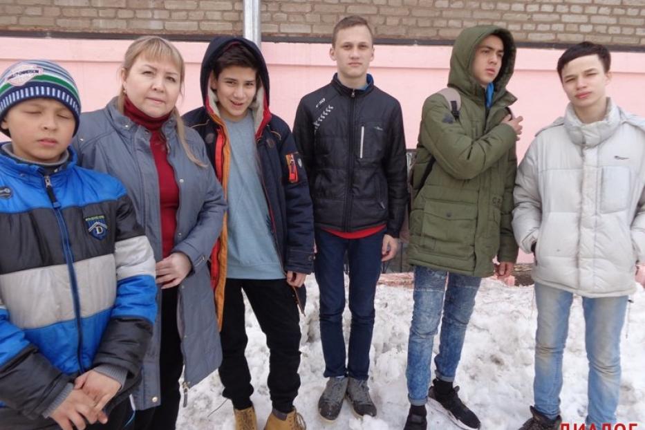 В подростковых клубах Орджоникидзевского района проходят профилактические беседы с подростками 