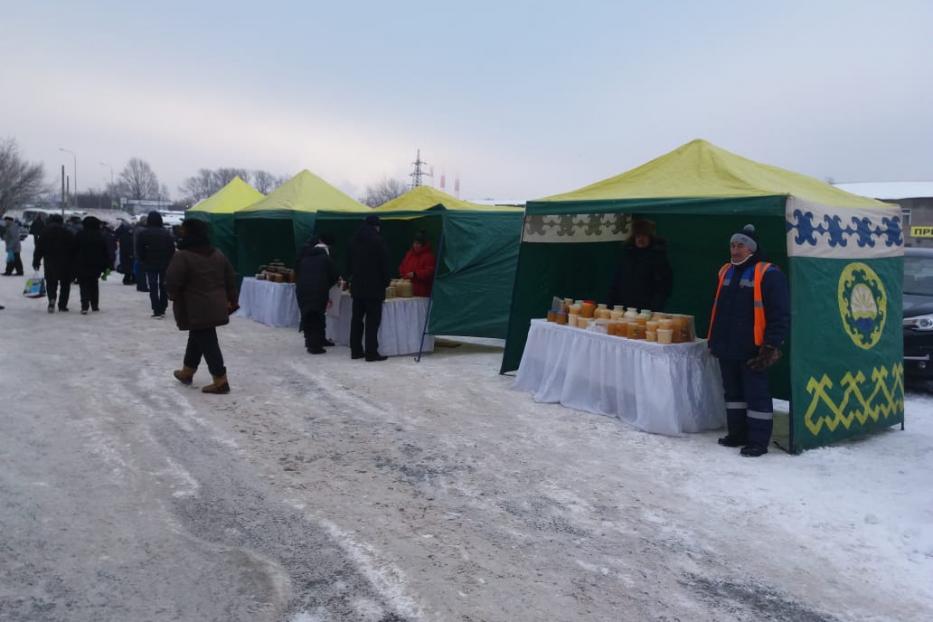 В Калининском районе прошли традиционные зимние мясные ярмарки