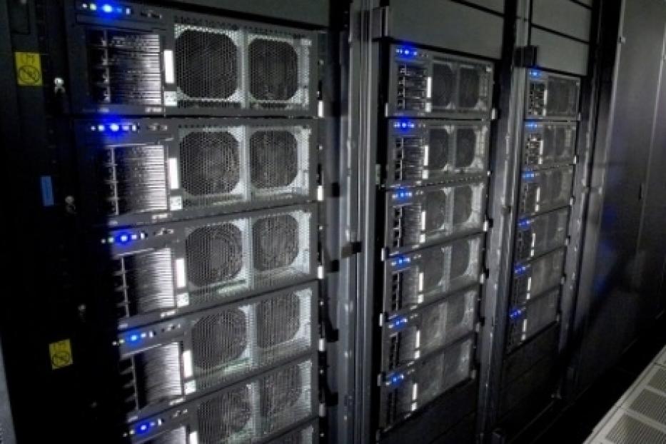 В филиале ОАО «УМПО» запустили мощный суперкомпьютер