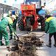 В Уфе при посадке деревьев используется новейшая специализированная техника