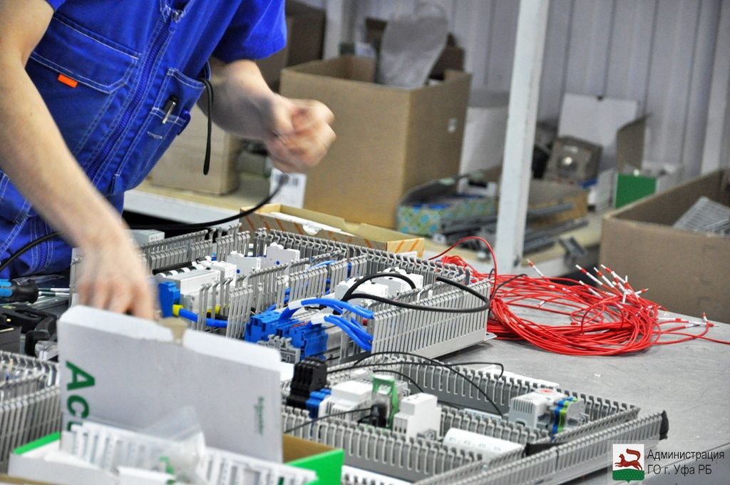 В Уфе успешно развивается производство электротехнического оборудования