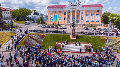 Открытие памятника Шайхзаде Бабичу. Фото: Азамат Хусаинов 