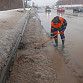 В Уфе усилена работа по расчистке дождеприемников от снега и льда